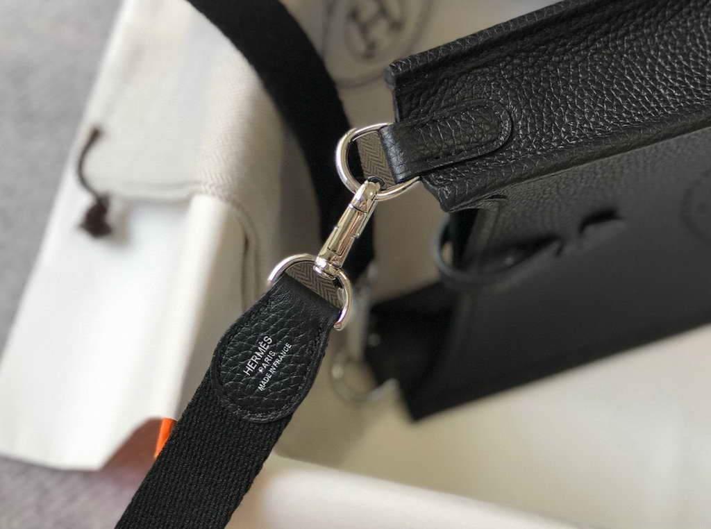 Hermes Evelyne Bag Hermes Mini Crossbody Bag 20398 Silver Buckle Black