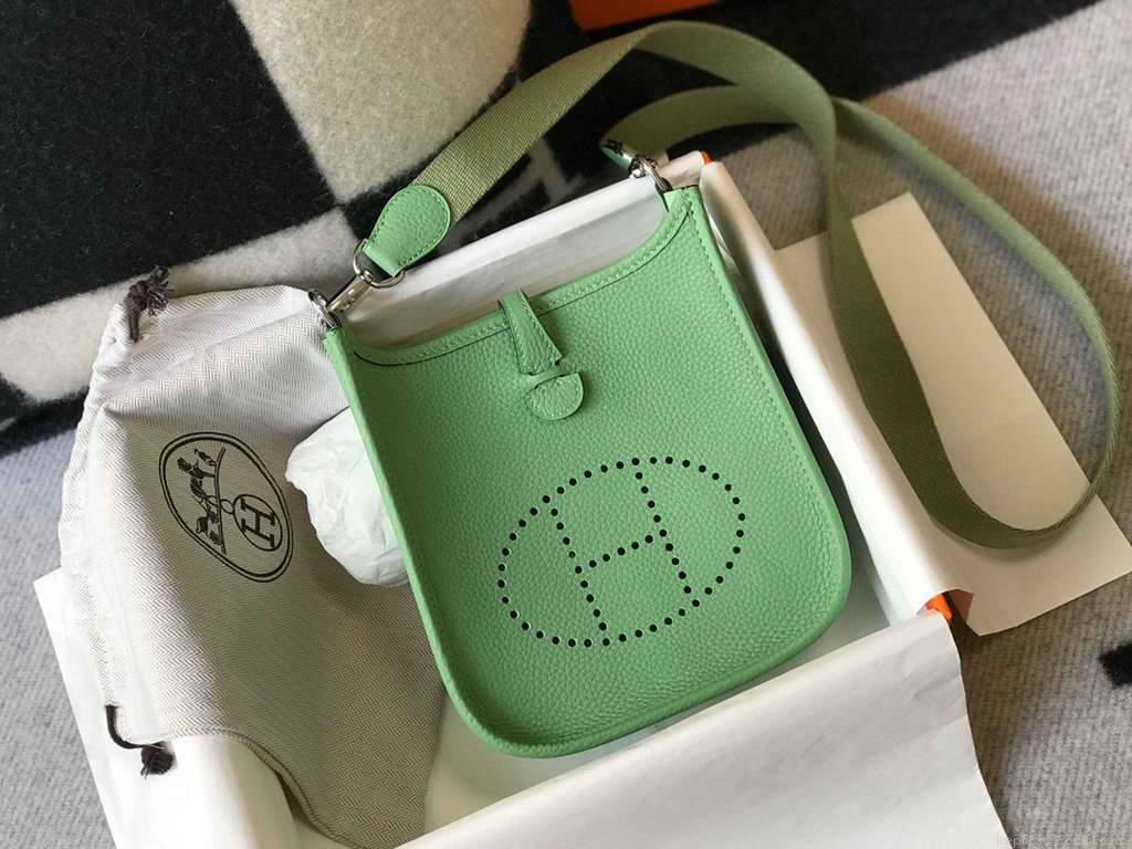 Hermes Evelyne Bag Hermes Mini Crossbody Bag 20401 Silver Buckle Green