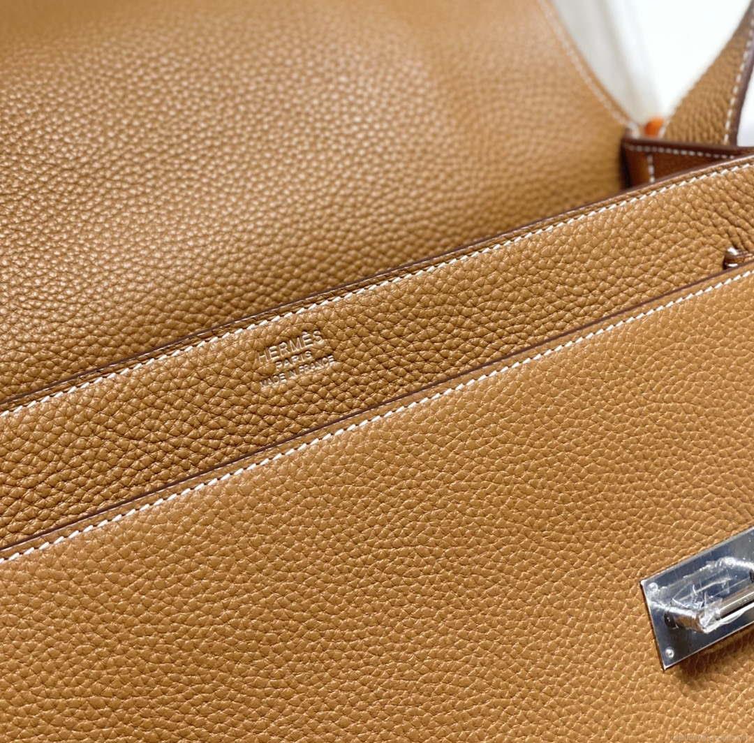 Hermes H074774CK37 Steve light messenger bag Brown