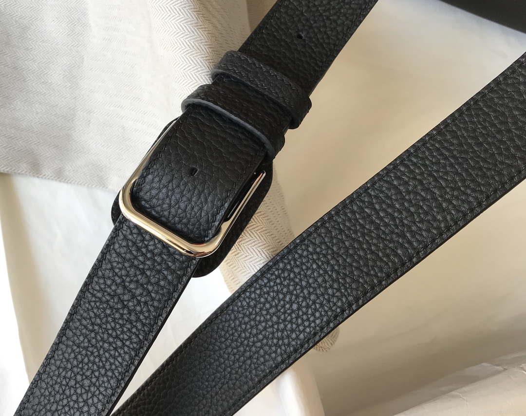 Hermes H074774CK37 Steve light messenger bag 34cm Black