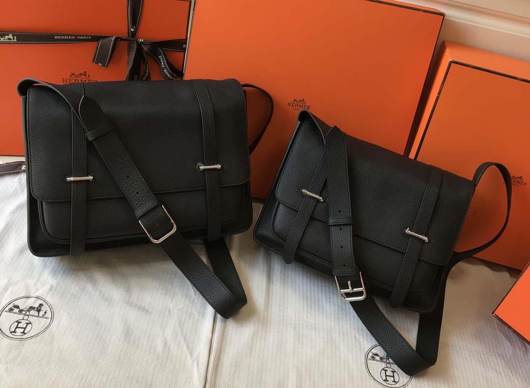 Hermes H074774CK37 Steve light messenger bag 34cm Black