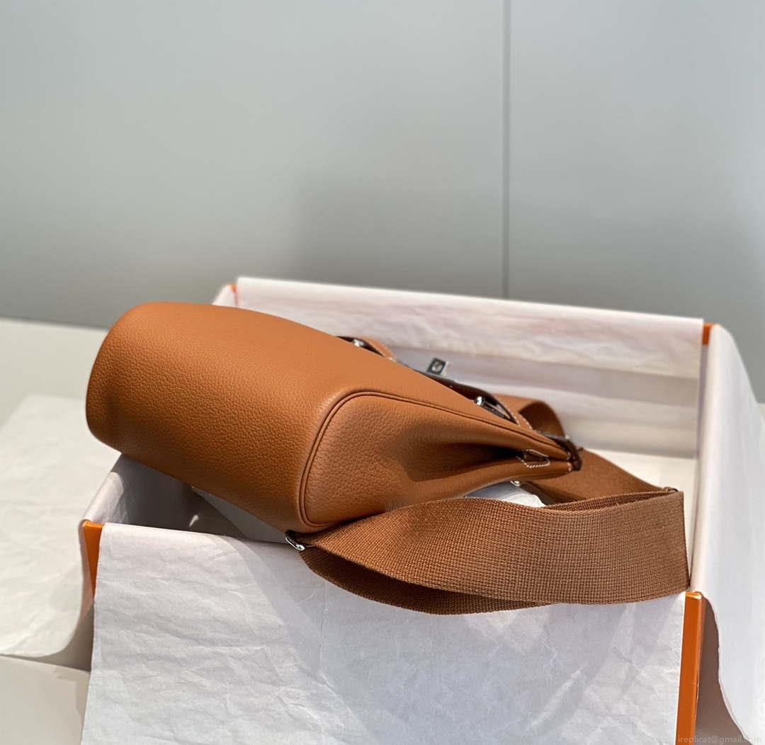 Hermes H083591CK89 Hac a Dos GM backpack Orange
