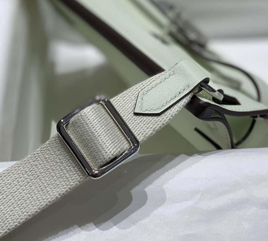 Hermes 316413 Jyspiere Leather Hermes bags Light Green H900919