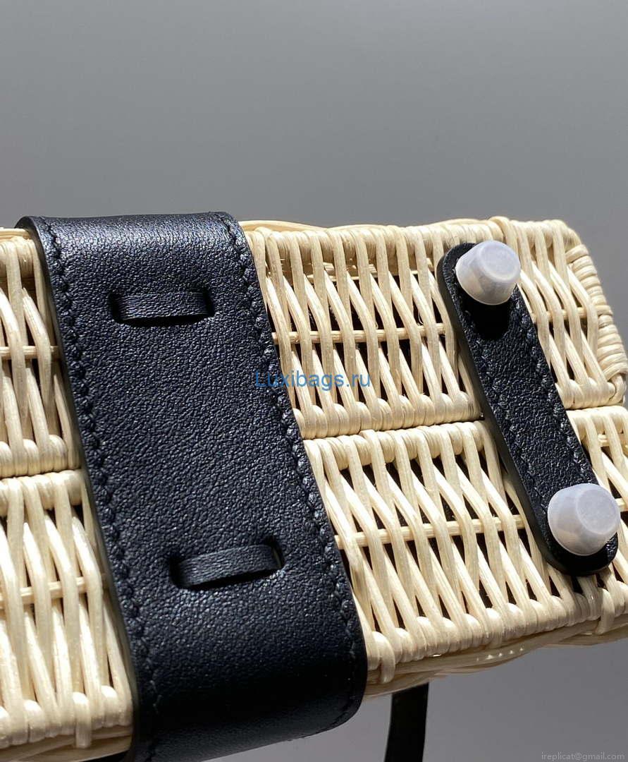 Hermes Picnic Sellier Kelly 22 Barenia Palladium Hardware H21805