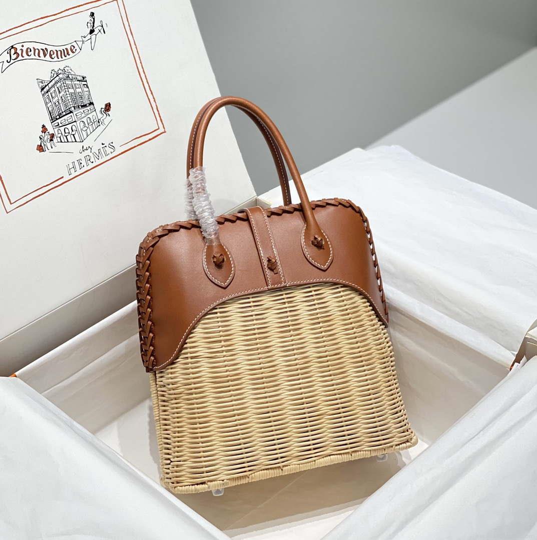 Hermes Picnic Bolide Barenia Palladium Hardware H21809