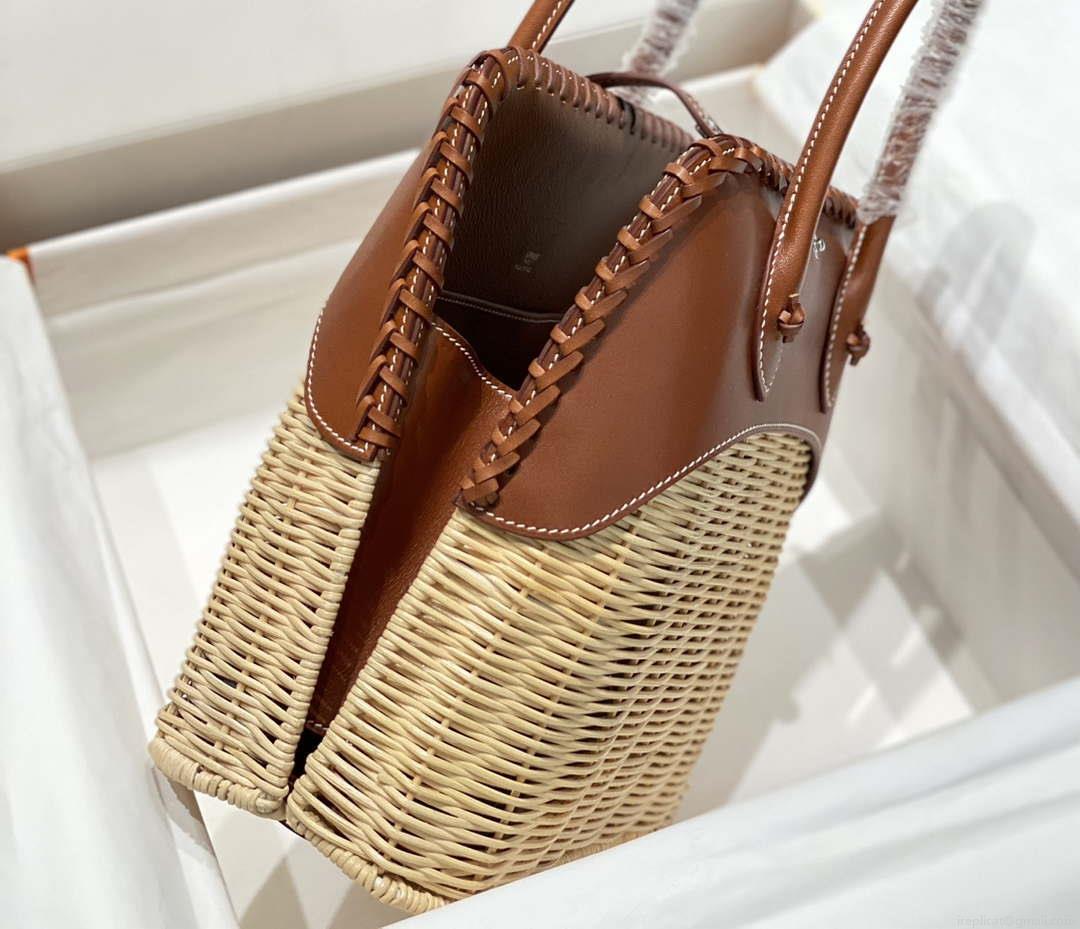 Hermes Picnic Bolide Barenia Palladium Hardware H21809