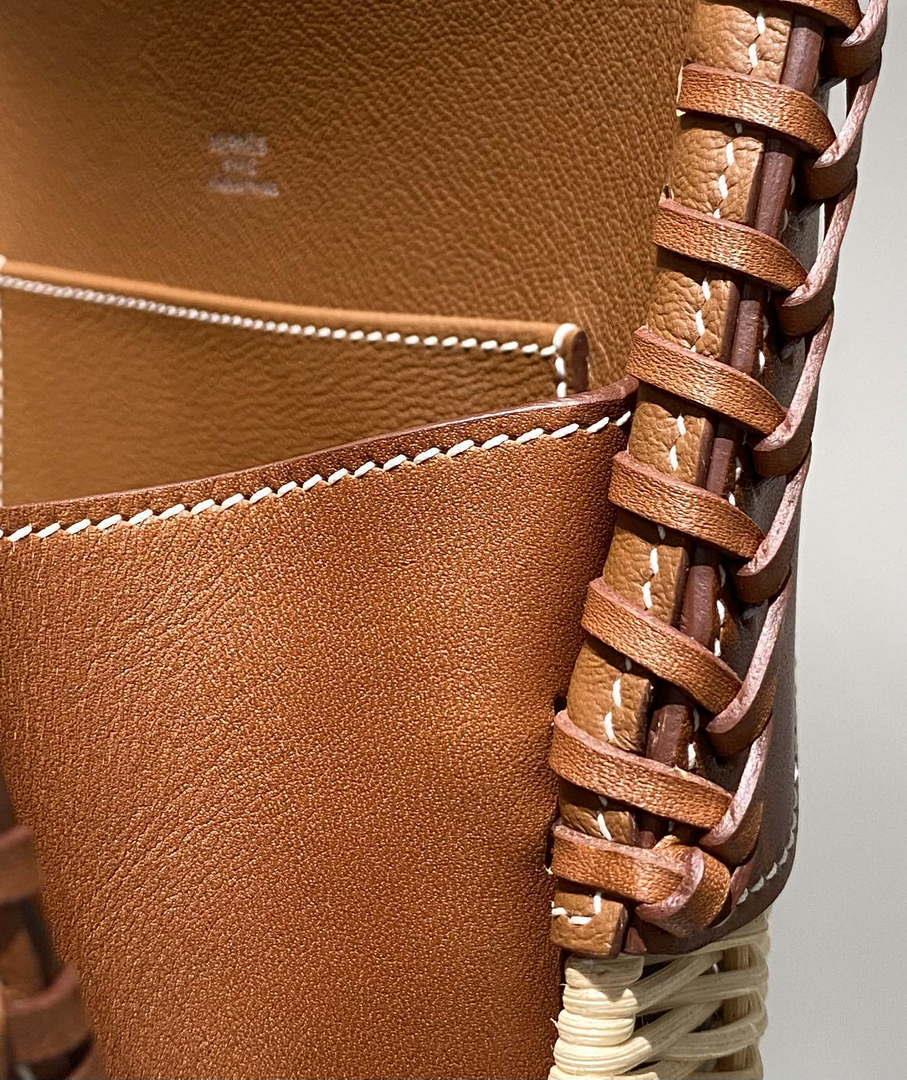 Hermes Picnic Bolide Barenia Palladium Hardware H21809