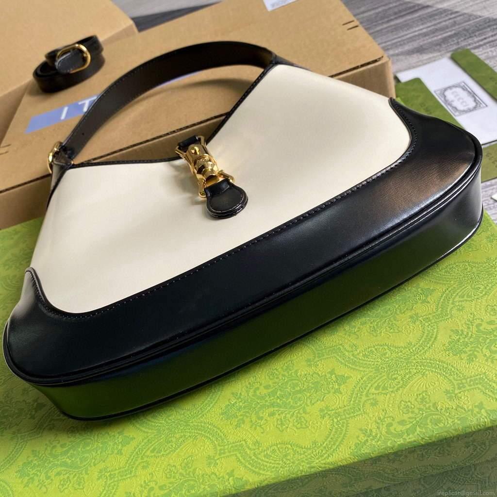 Gucci 636706 Jackie Vintage Underarm Bag White and Black