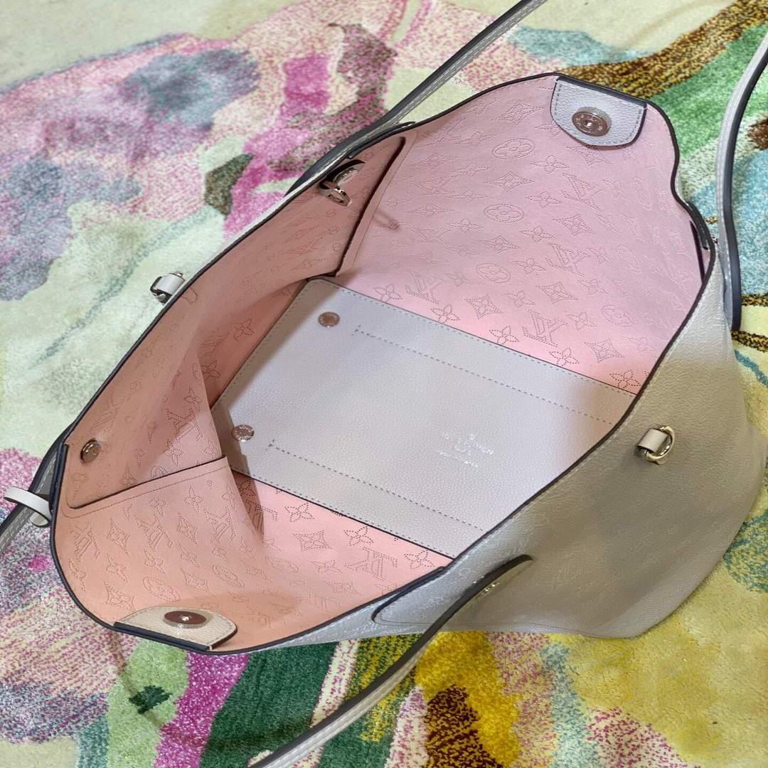 Louis Vuitton Hina MM Mahina LV M53140 Bag M57535 Grey