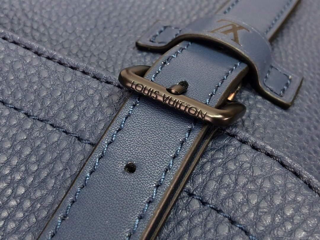 LV M58475 Louis Vuitton Christopher Messenger Bag Navy Blue M58476