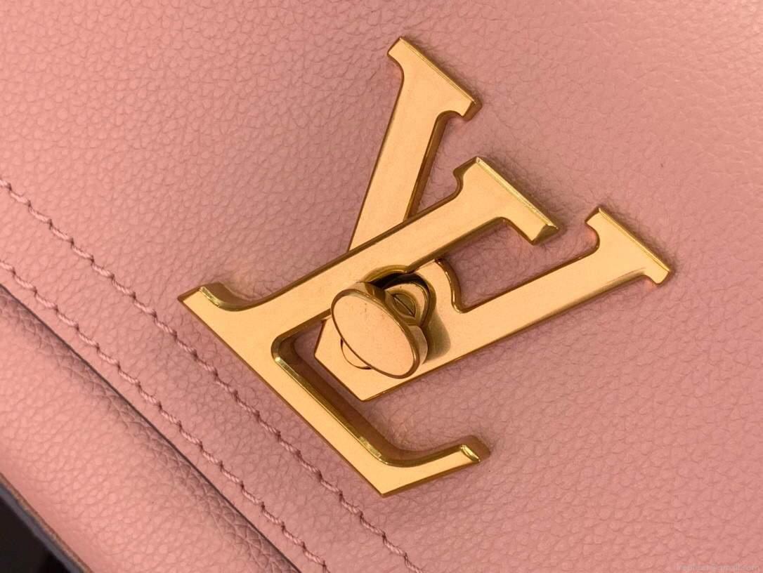 LV M57071 Louis Vuitton M57073 Lockme Chain Bag Pink