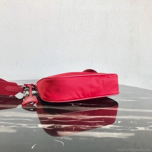 Prada 1BH204 Prada Re-Edition 2005 Nylon Bag Red