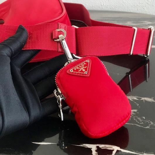 Prada 1BH204 Prada Re-Edition 2005 Nylon Bag Red