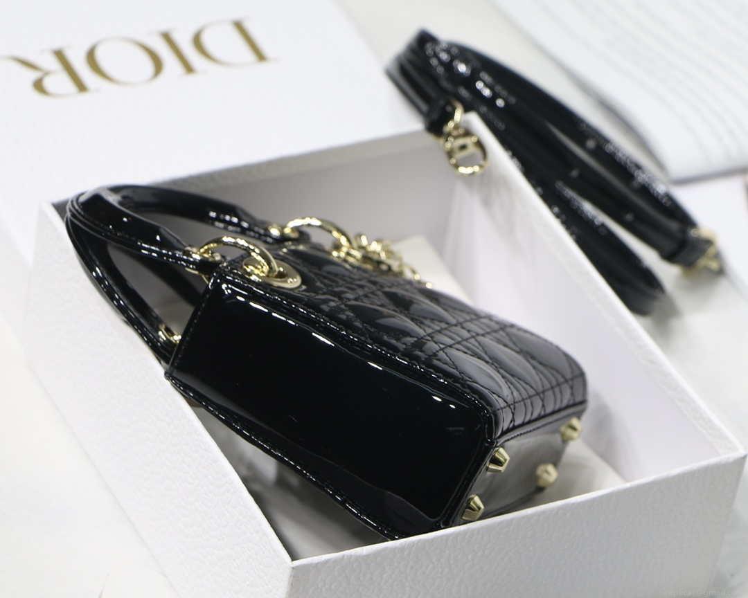 Dior MICRO LADY Dior Bag S0856 Black Patent Cannage Lambskin