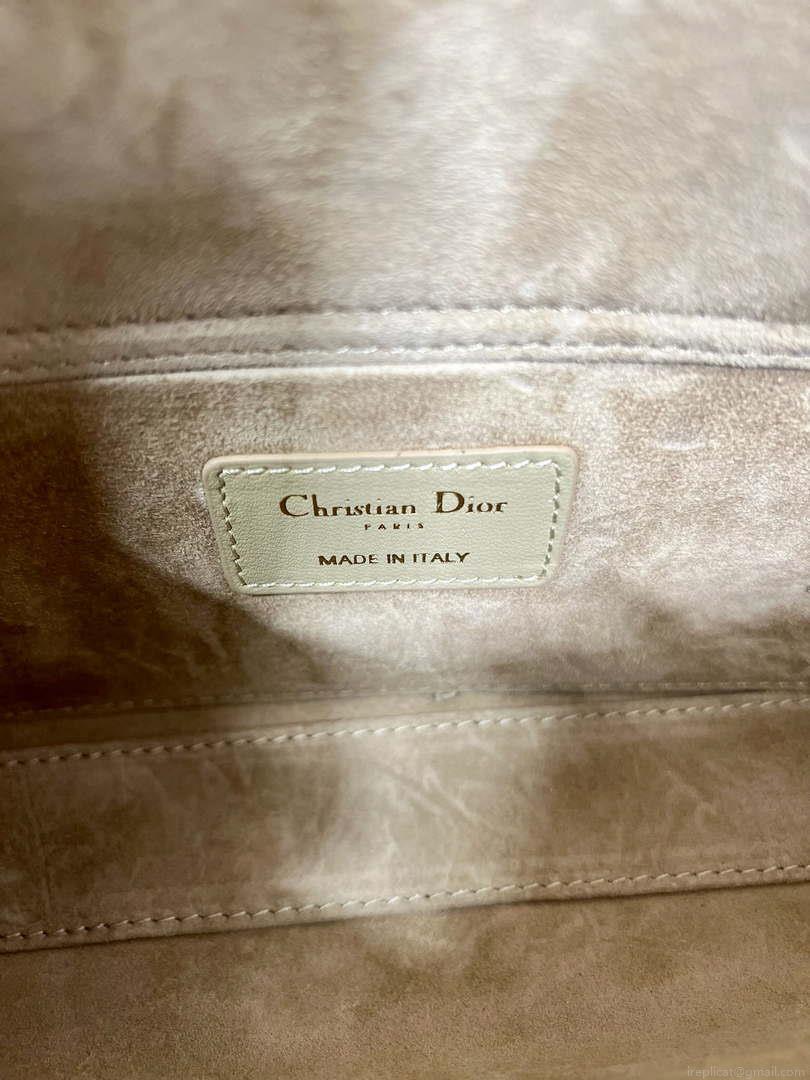 Dior M0540 Medium Lady D-Joy Bag Green Cannage Lambskin with Gold-Finish Butterfly Studs