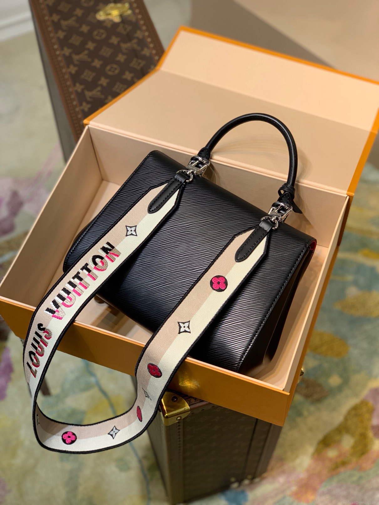 LV M59134 Louis Vuitton Cluny BB Handbag Black