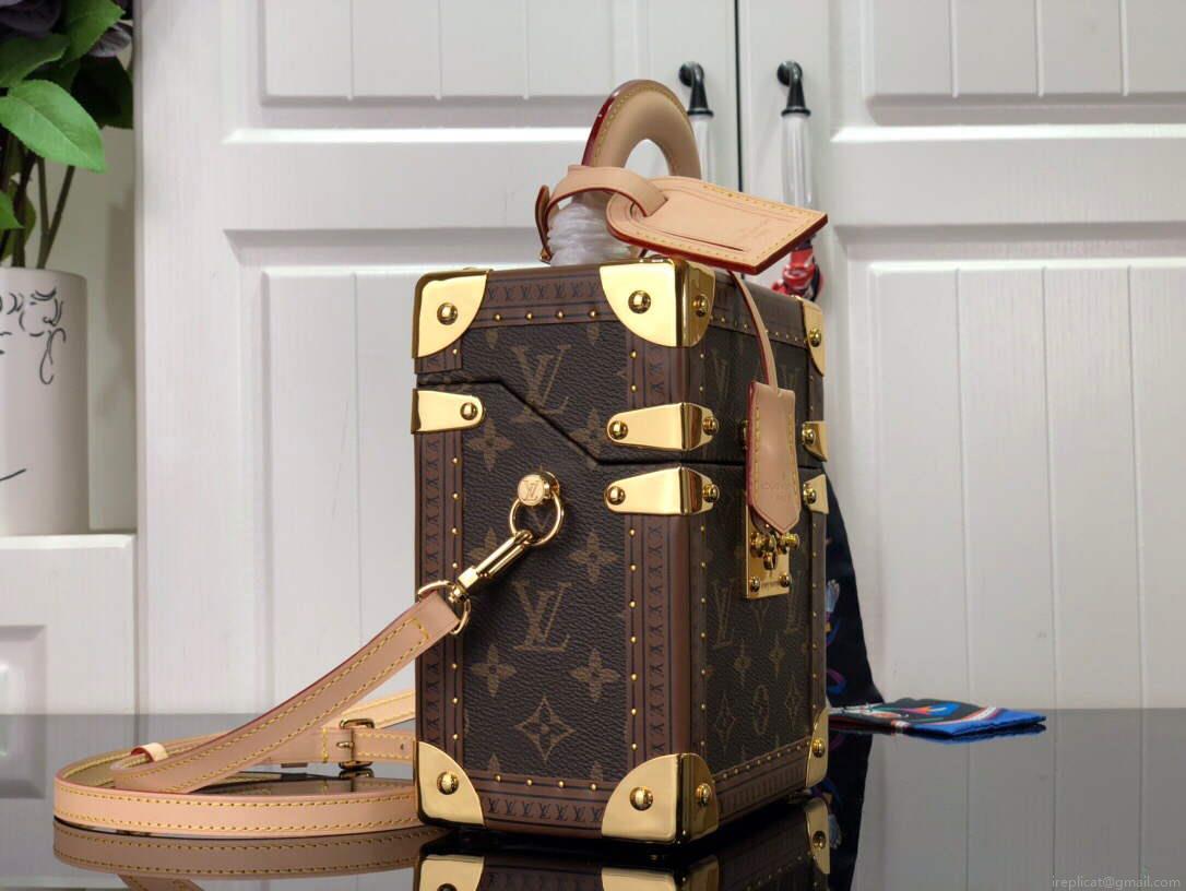LV M10077 Louis Vuitton Camera Box