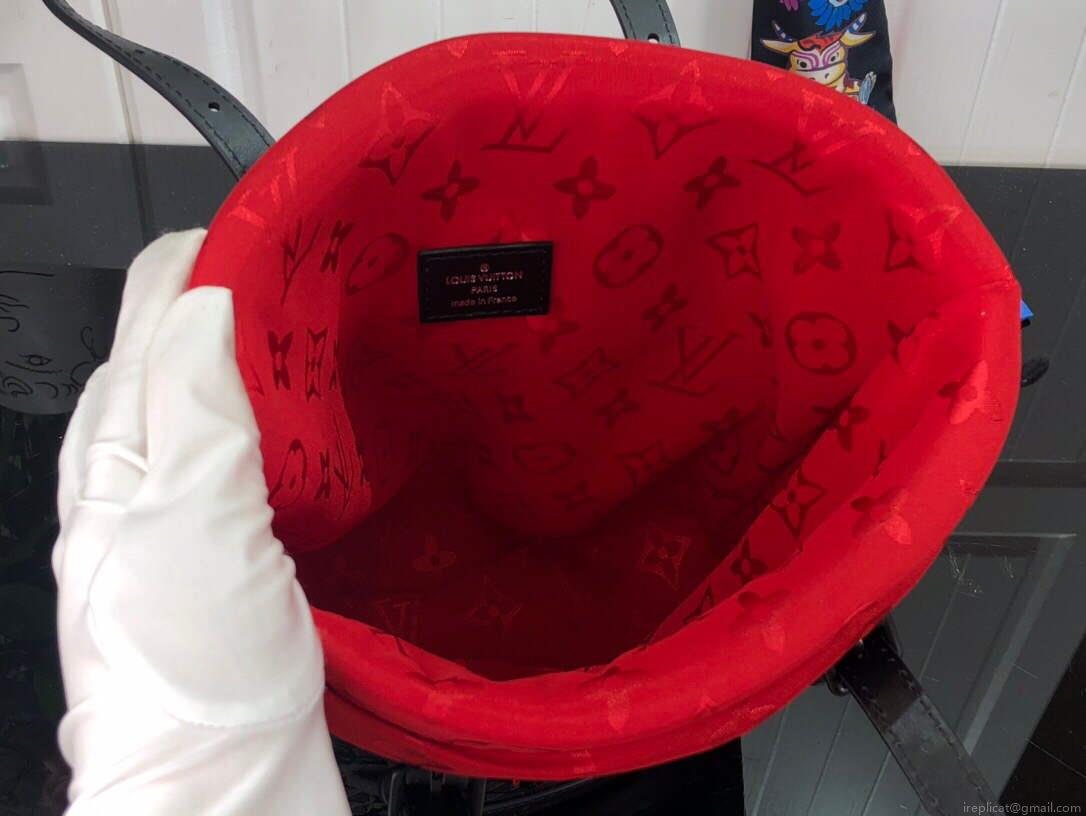 LV M20352 Louis Vuitton Bucket PM Bag Black