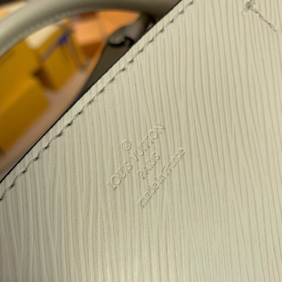 LV M59953 Louis Vuitton Marelle Tote MM Quartz White