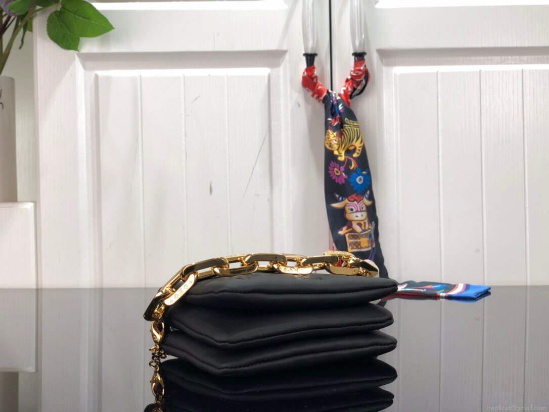 LV M81127 Louis Vuitton Beltbag Coussin M81125 Black