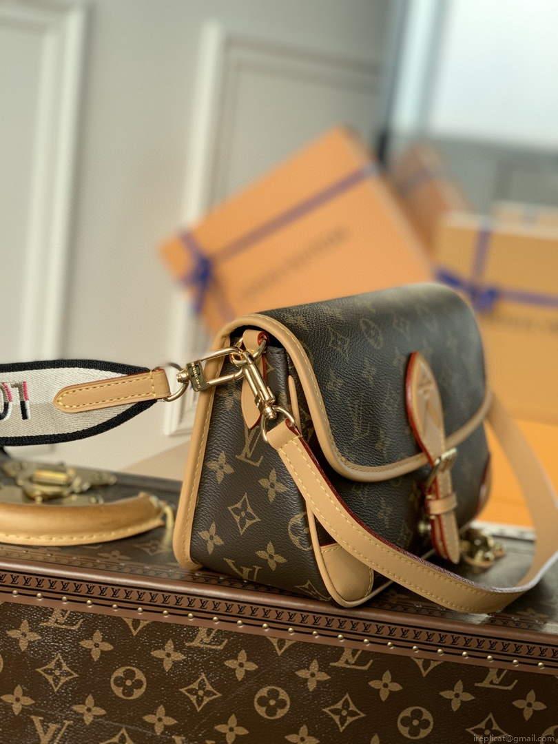 LV M46049 Louis Vuitton Diane Monogram M45985 Bag Black