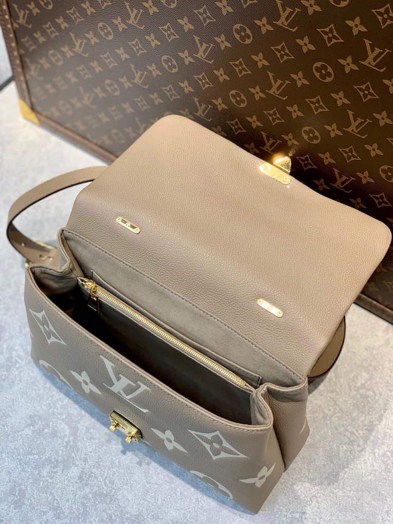 LV M46041 Louis Vuitton Madeleine MM Handbag Embossed Grained Cowhide Leather