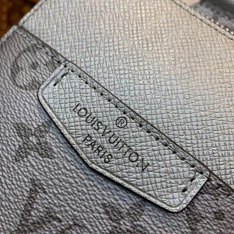 LV M30833 Louis Vuitton Outdoor Slingbag Gunmetal gray