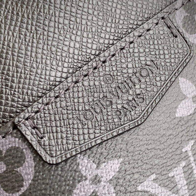LV M30741 Louis Vuitton Outdoor Slingbag Black