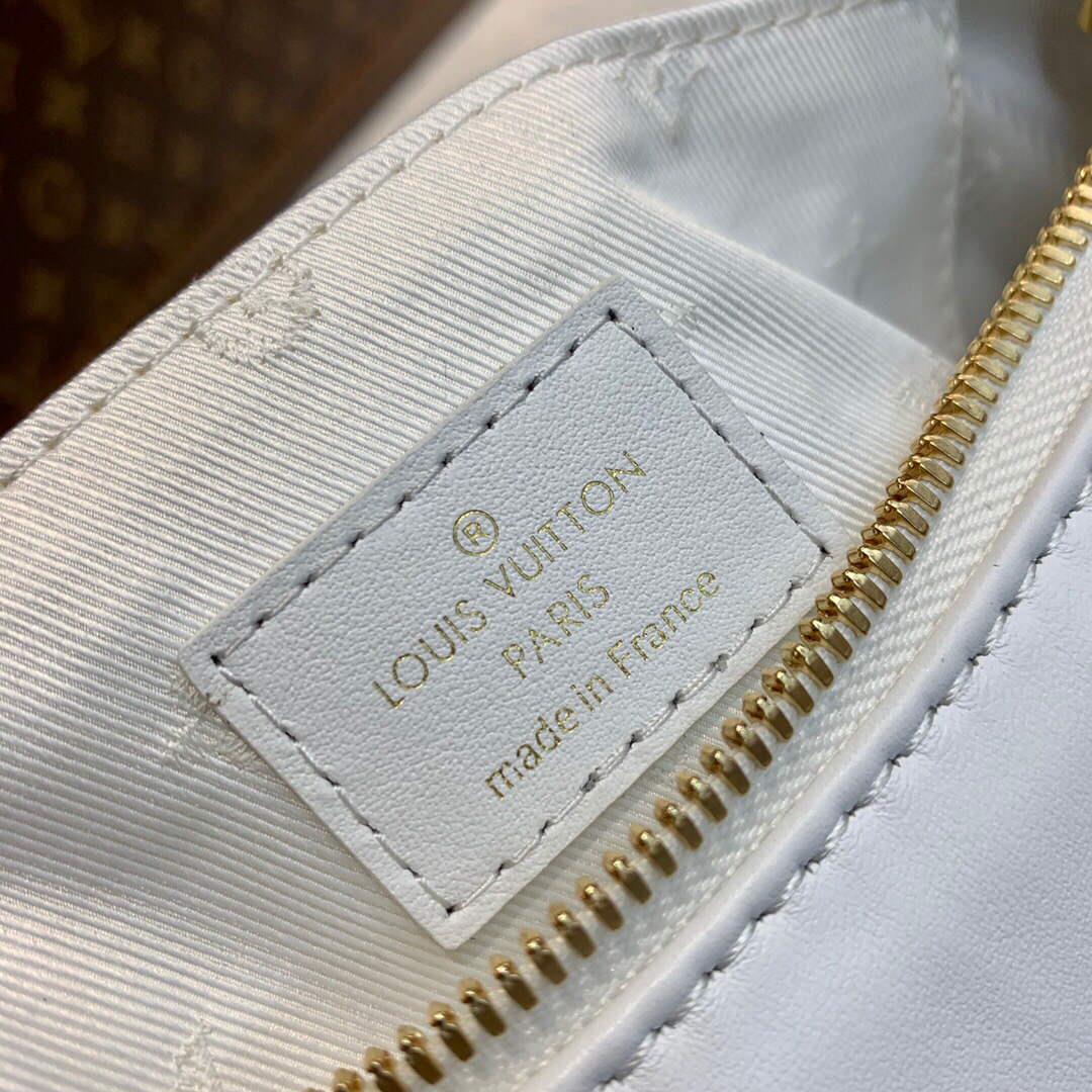 LV M59959 Louis Vuitton Over The Moon Bag Snow White