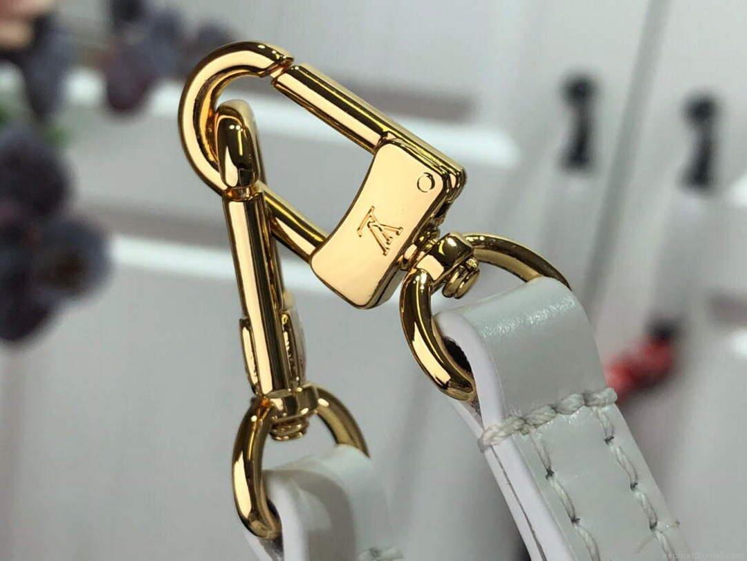 LV M81489 Louis Vuitton Nano Bucket Bag monogram
