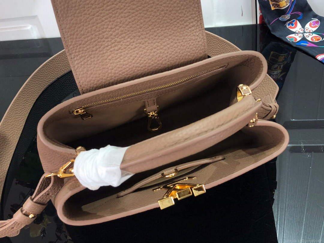 LV M59066 Louis Vuitton Capucines BB Handbag Light Brown