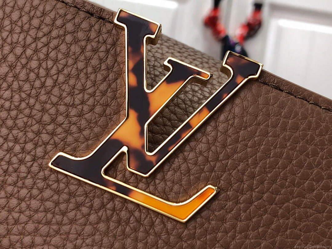LV M56071 Louis Vuitton Capucines Mini Handbag Light brown