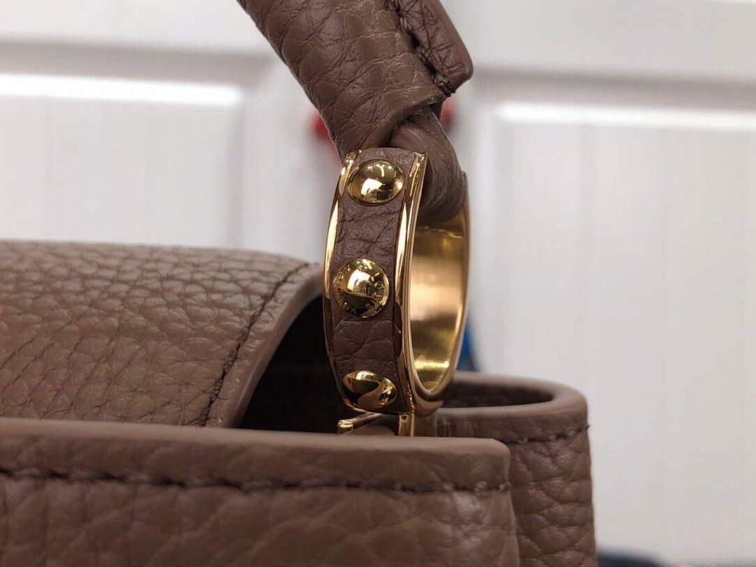 LV M56071 Louis Vuitton Capucines Mini Handbag Light brown