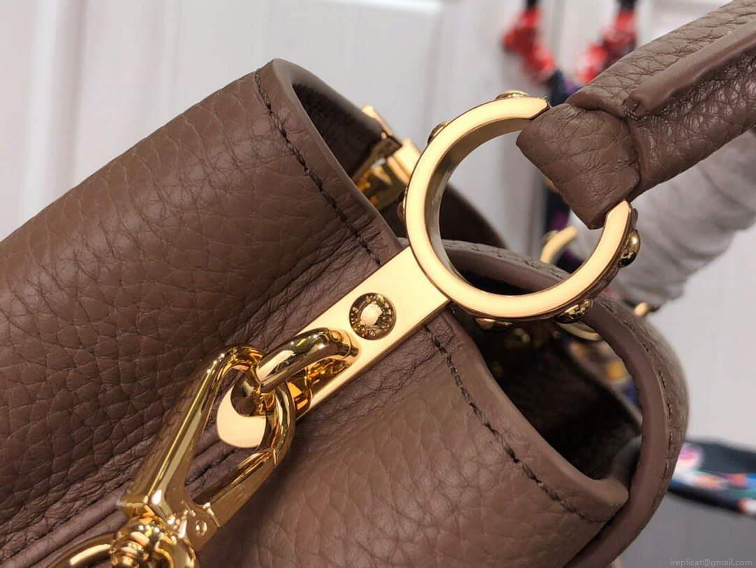 LV M56071 Louis Vuitton Capucines Mini Handbag Light brown