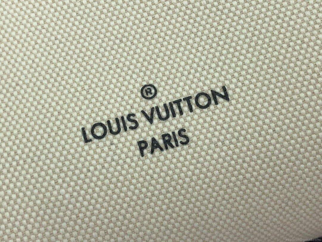 LV M59842 Louis Vuitton On My Side MM Tote Bag Black