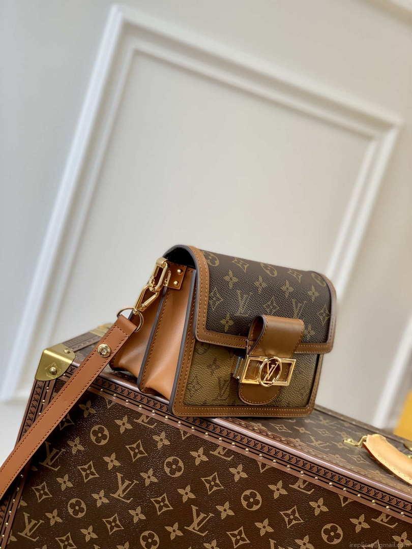 LV M45959 Louis Vuitton Dauphine Mini Bag Monogram