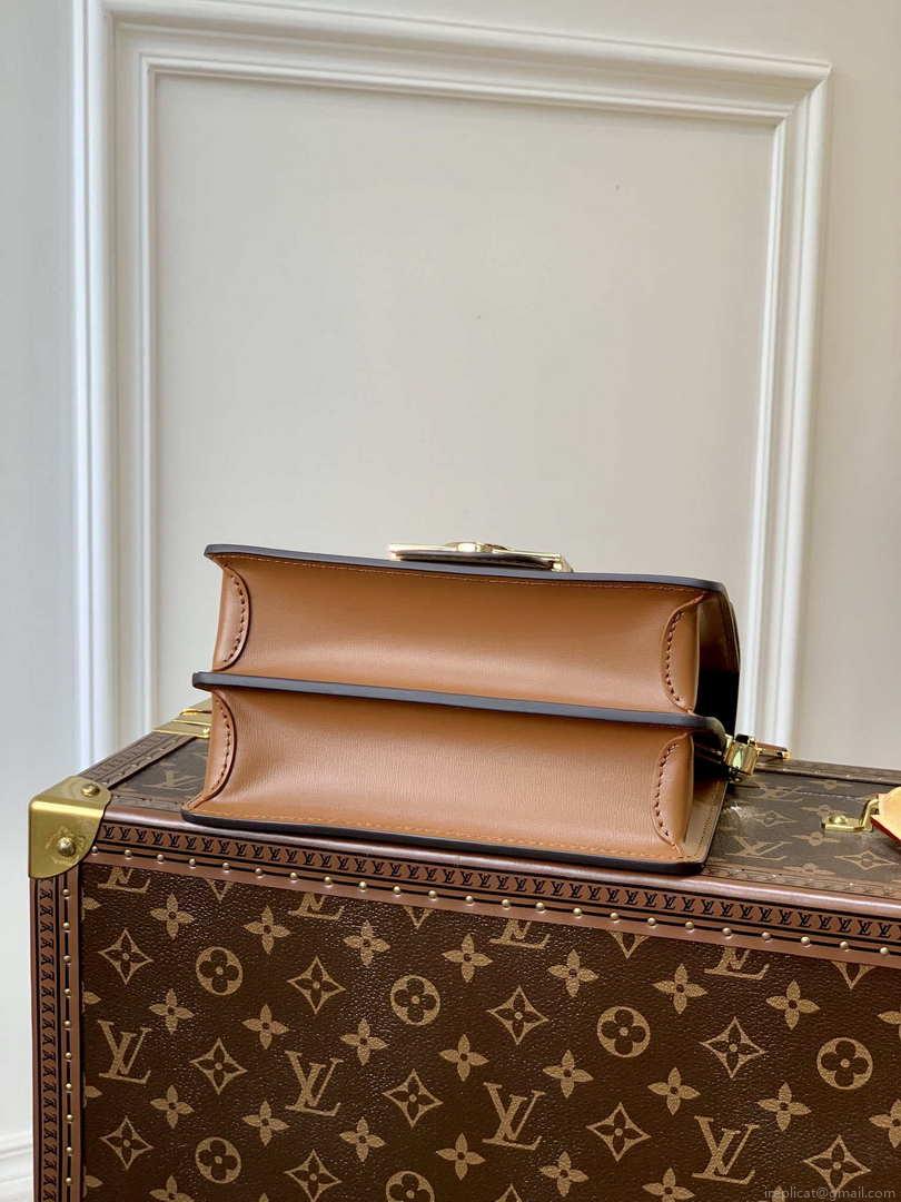 LV M45959 Louis Vuitton Dauphine Mini Bag Monogram