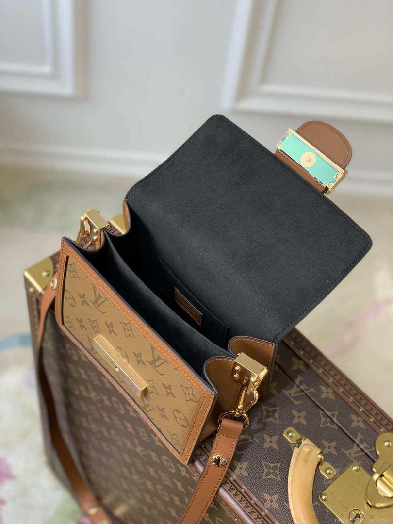 LV M45959 Louis Vuitton Dauphine Mini Bag Monogram
