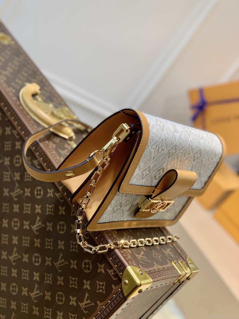 LV M59483 Louis Vuitton Dauphine MM Bag Monogram White