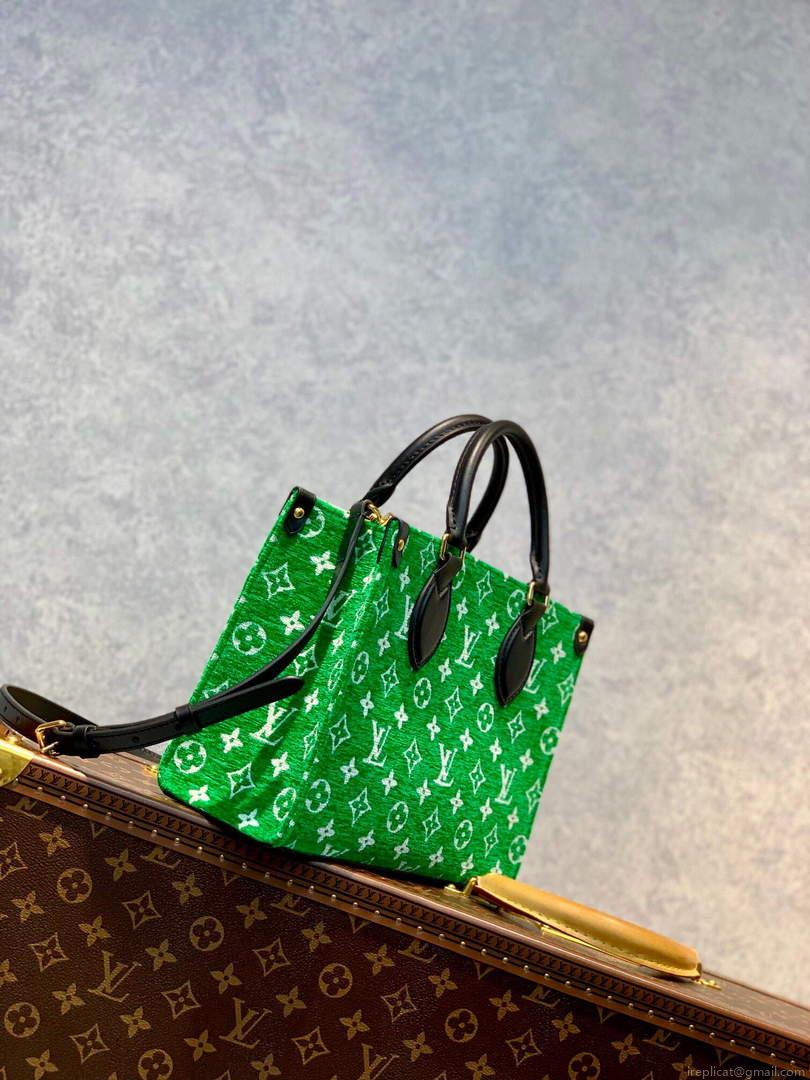 LV M46216 Louis Vuitton Onthego PM Tote Bag Green