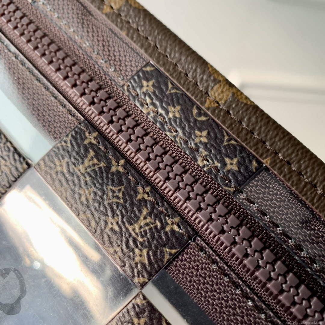LV M81588 Louis Vuitton Standing Pouch Bag