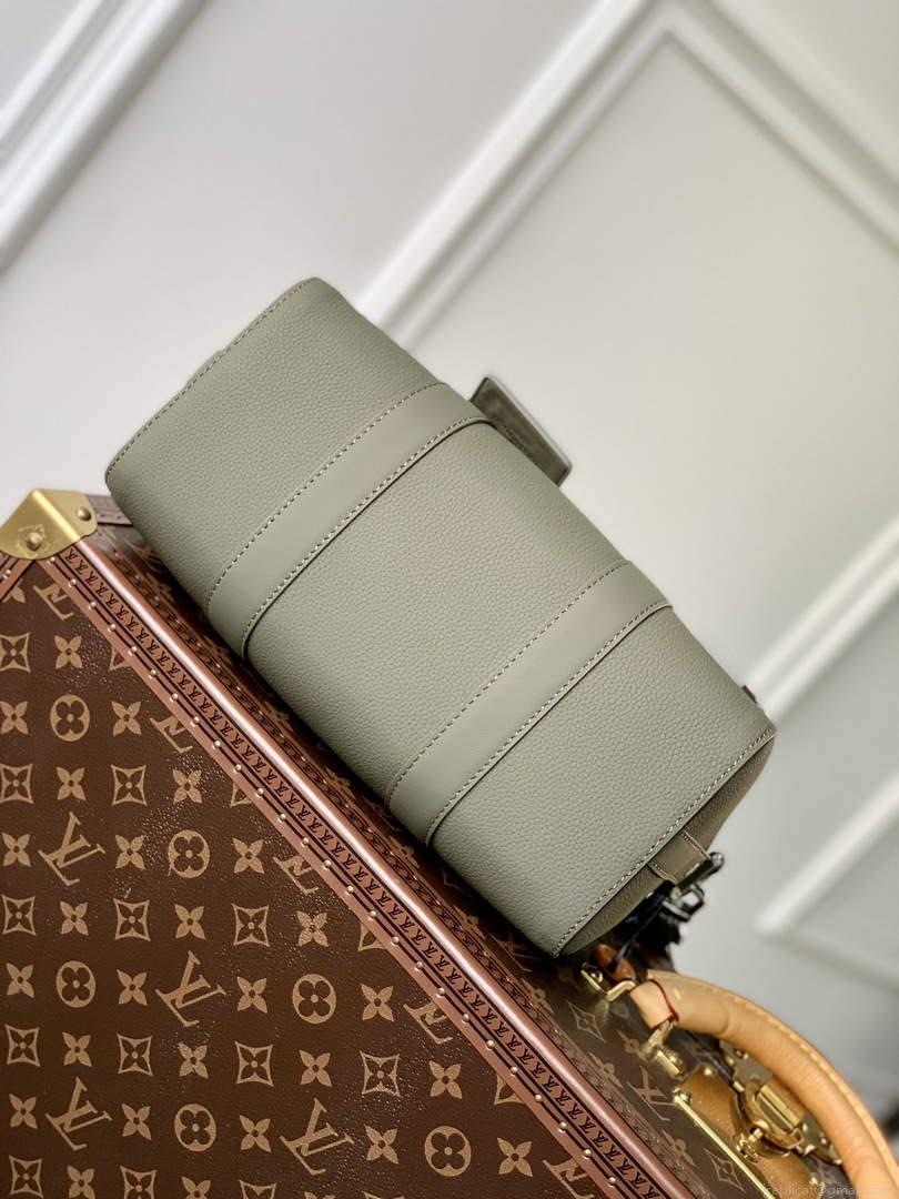 LV M21437 Louis Vuitton City Keepall Bag Khaki