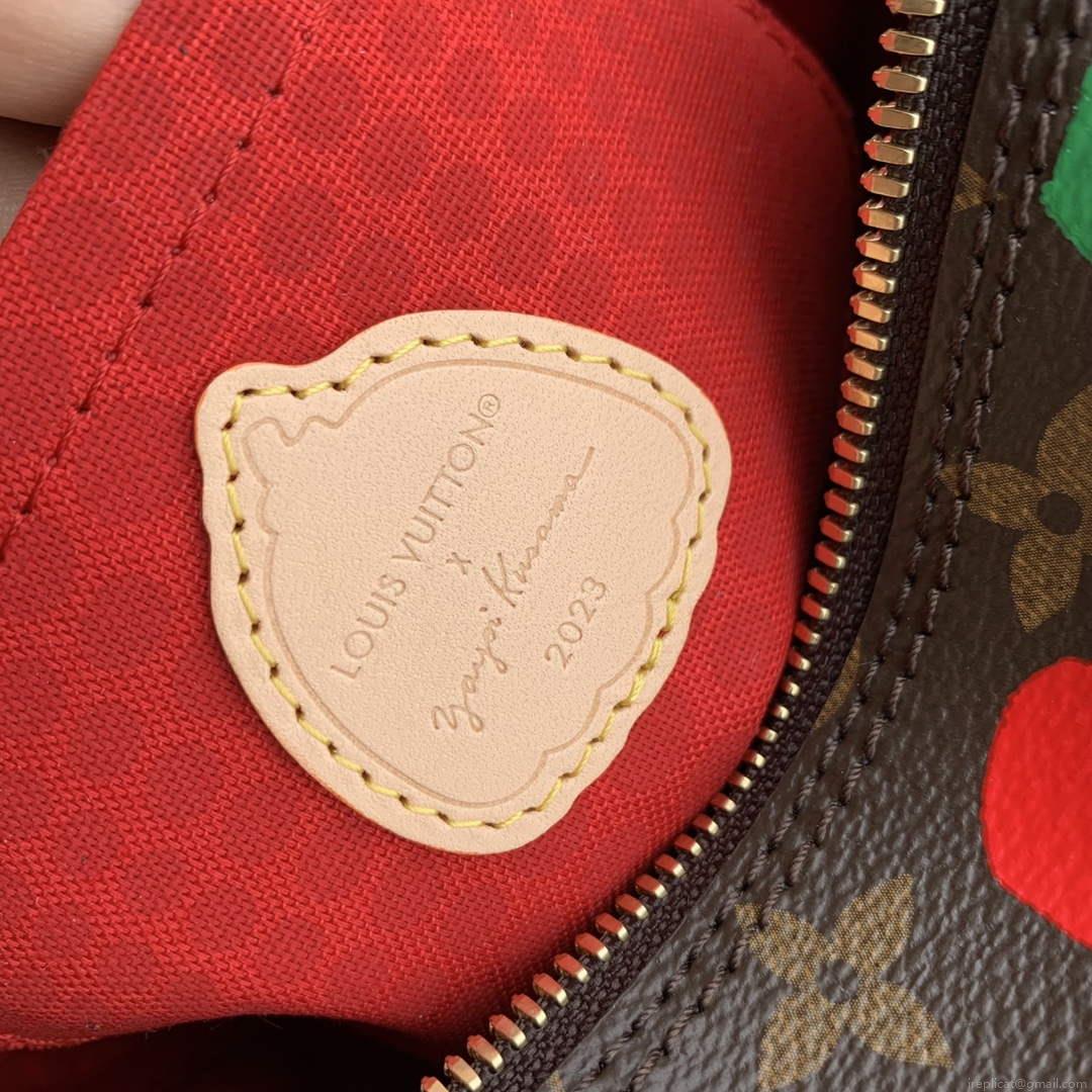 LV M46450 Louis Vuitton LV X YK SQUARE Handbag (China limited edition)