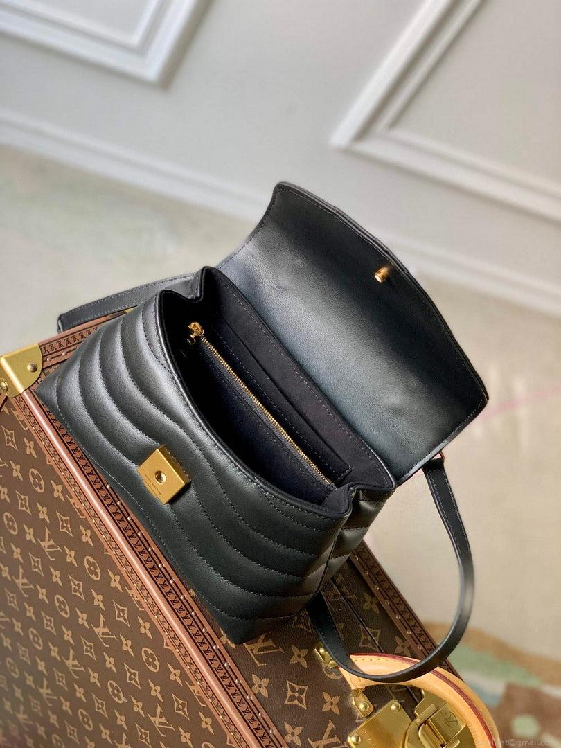 LV M21720 Louis Vuitton Hold Me Top-handle Bag Black