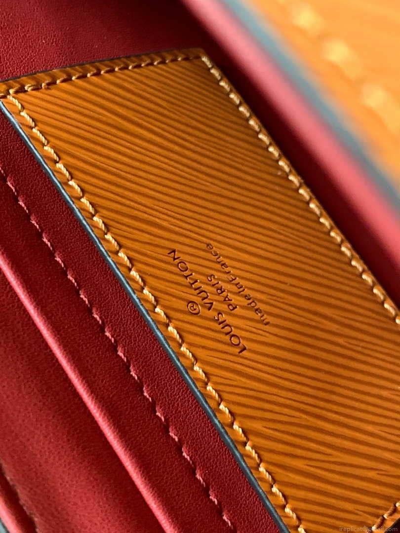 LV M20846 Louis Vuitton Twist MM Bag Epi Brown