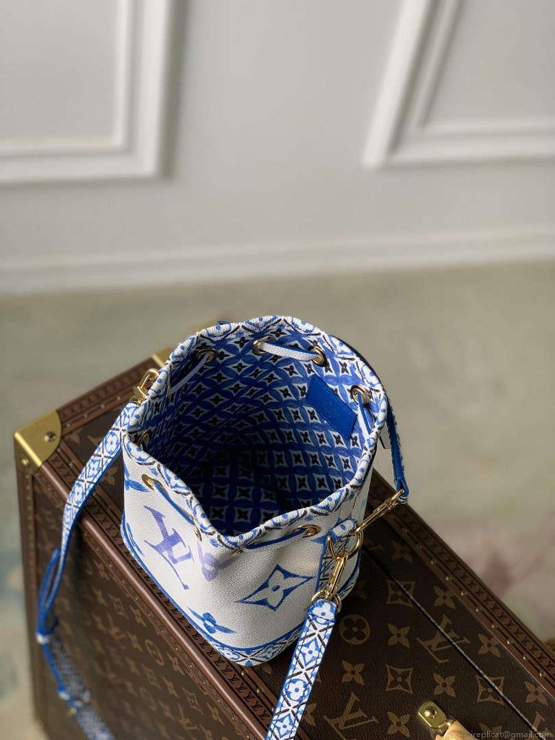 LV M82386 Louis Vuitton Nano Noé Bucket Bag Blue