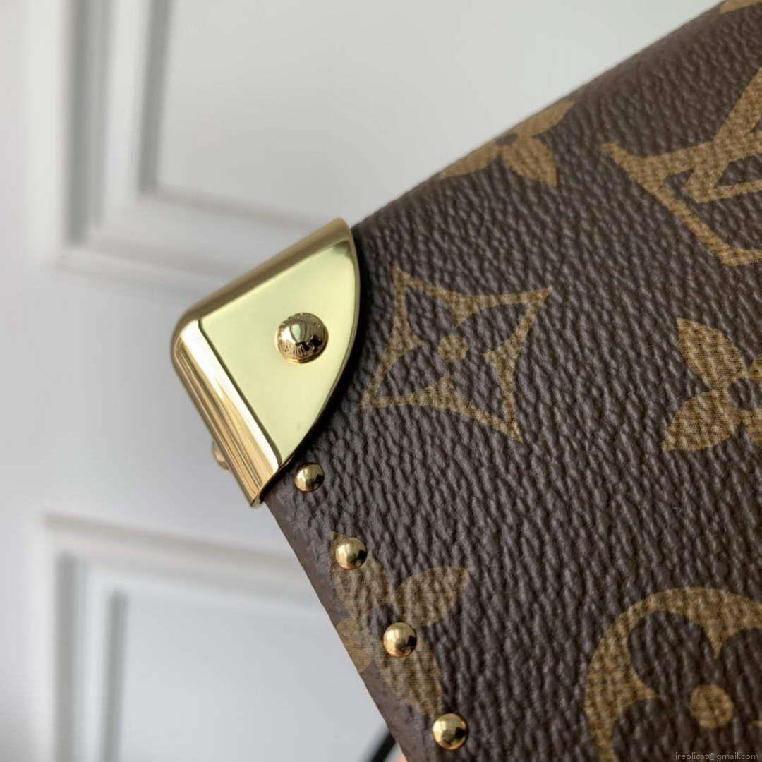 LV M82465 Louis Vuitton Camera Box Handbag
