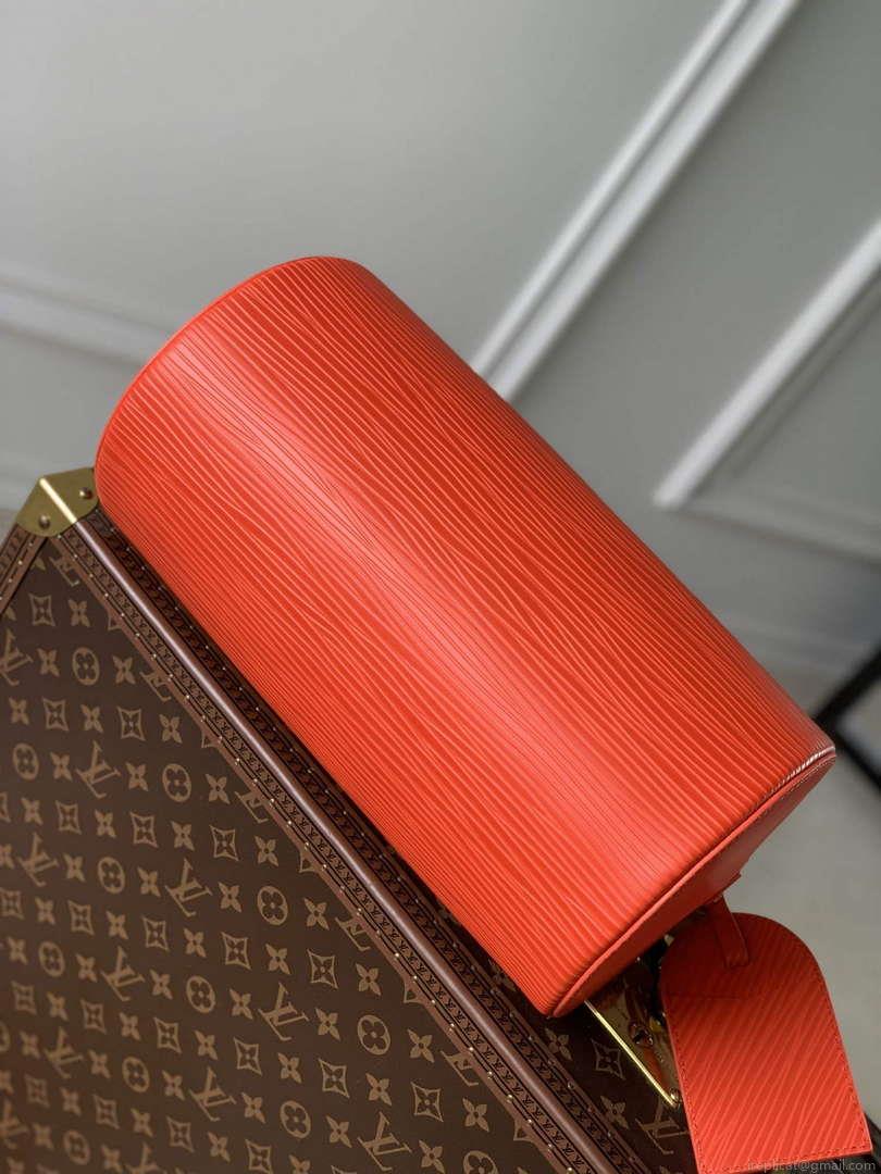 LV M23092 Louis Vuitton Soft Polochon Cross-body Bag Red