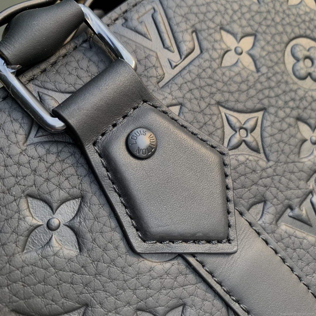 LV M21866 Louis Vuitton Sac Plat NV Bag Black