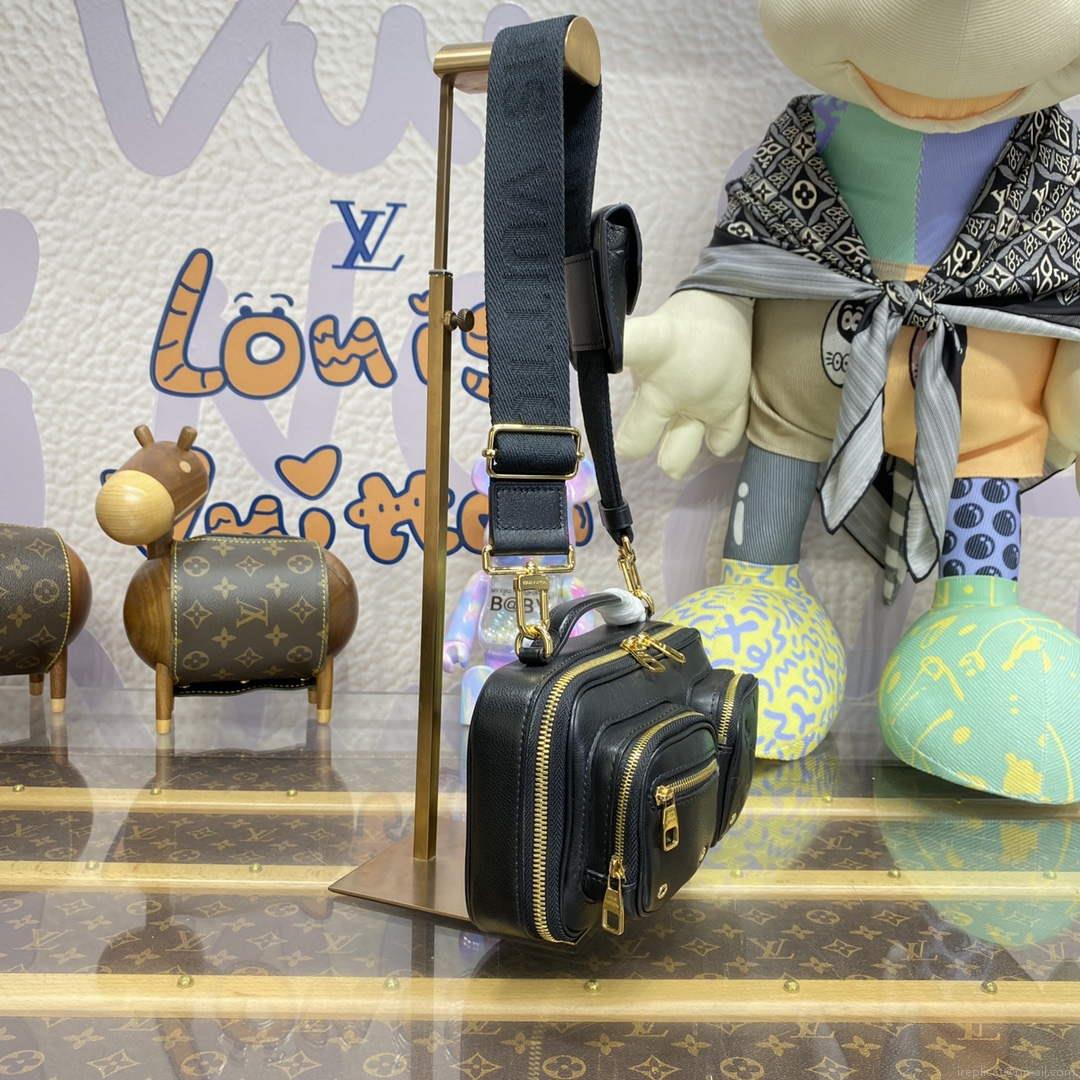 LV M80450 Louis Vuitton Utility Crossbody Bag Black